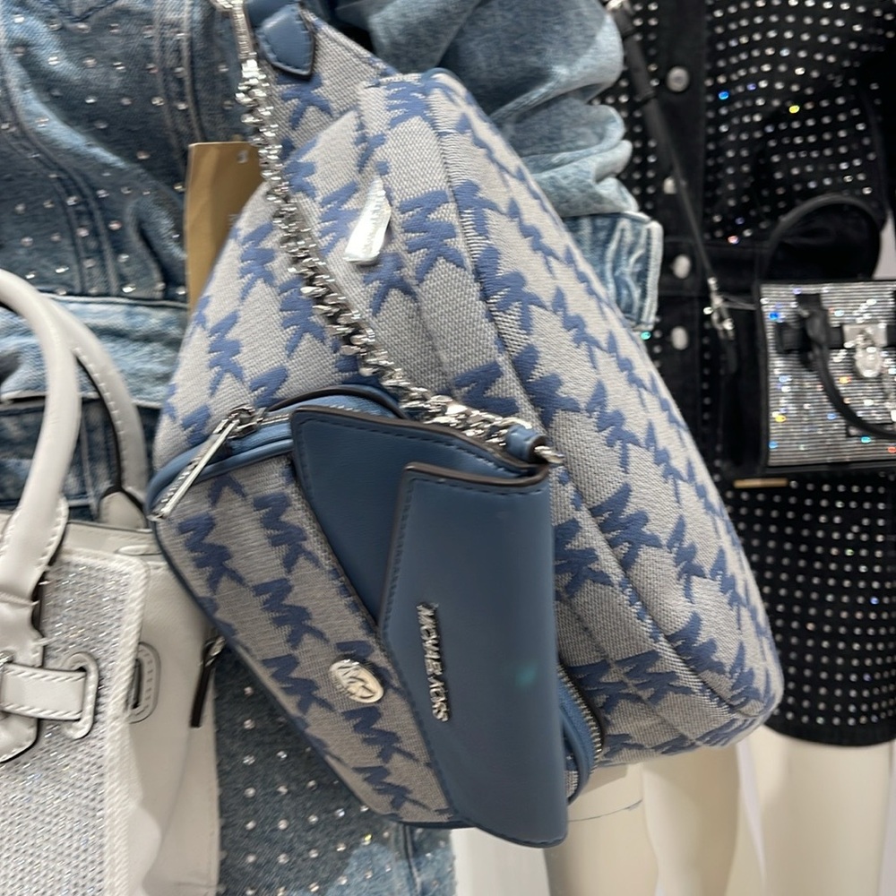 MICHAEL KORS
Maisie Large Logo 2-in-1 Sling Waist Fanny Pack Crossbody 
Denim/ - Picture 10 of 16